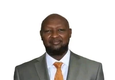 Secretary Dadhe Boru